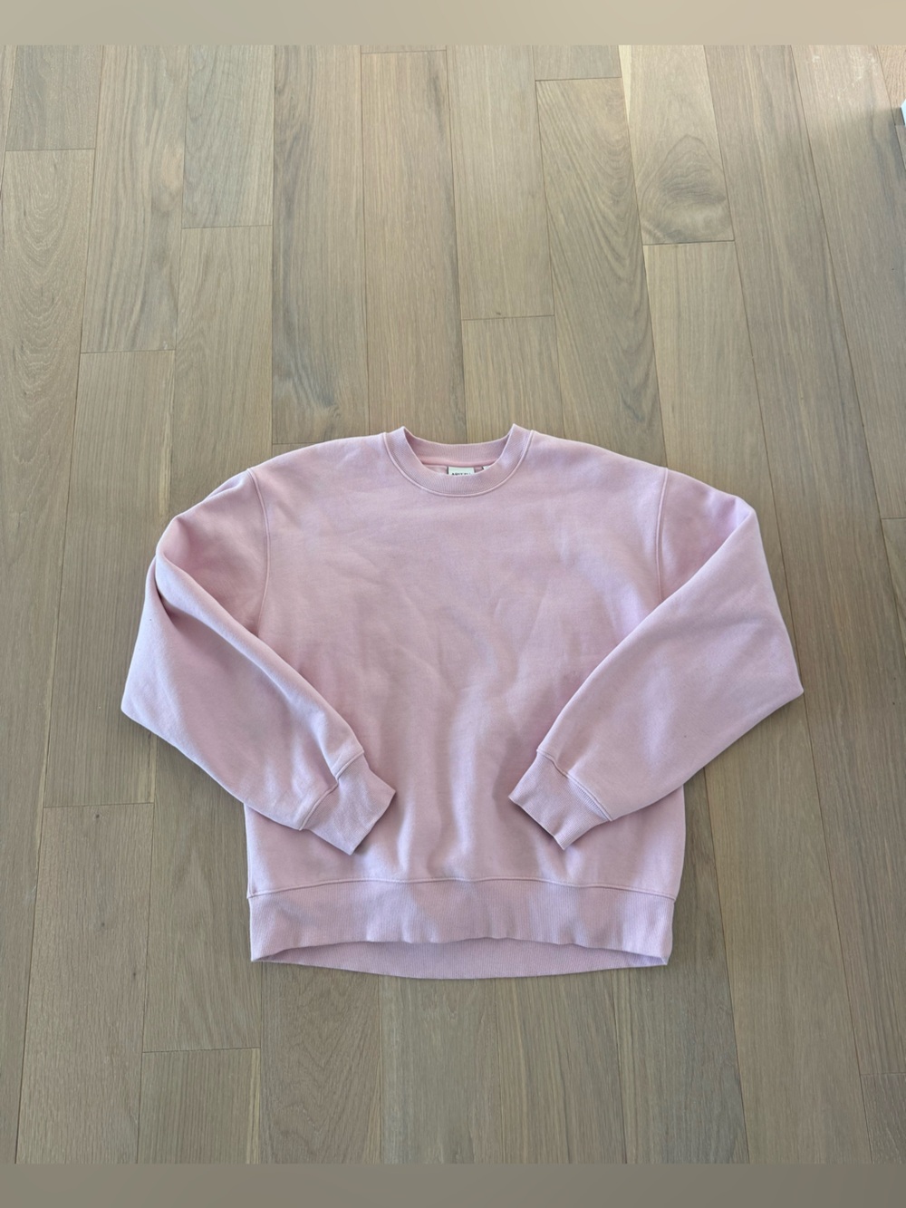 GREAT CONDITION Aritzia Perfect Crewneck